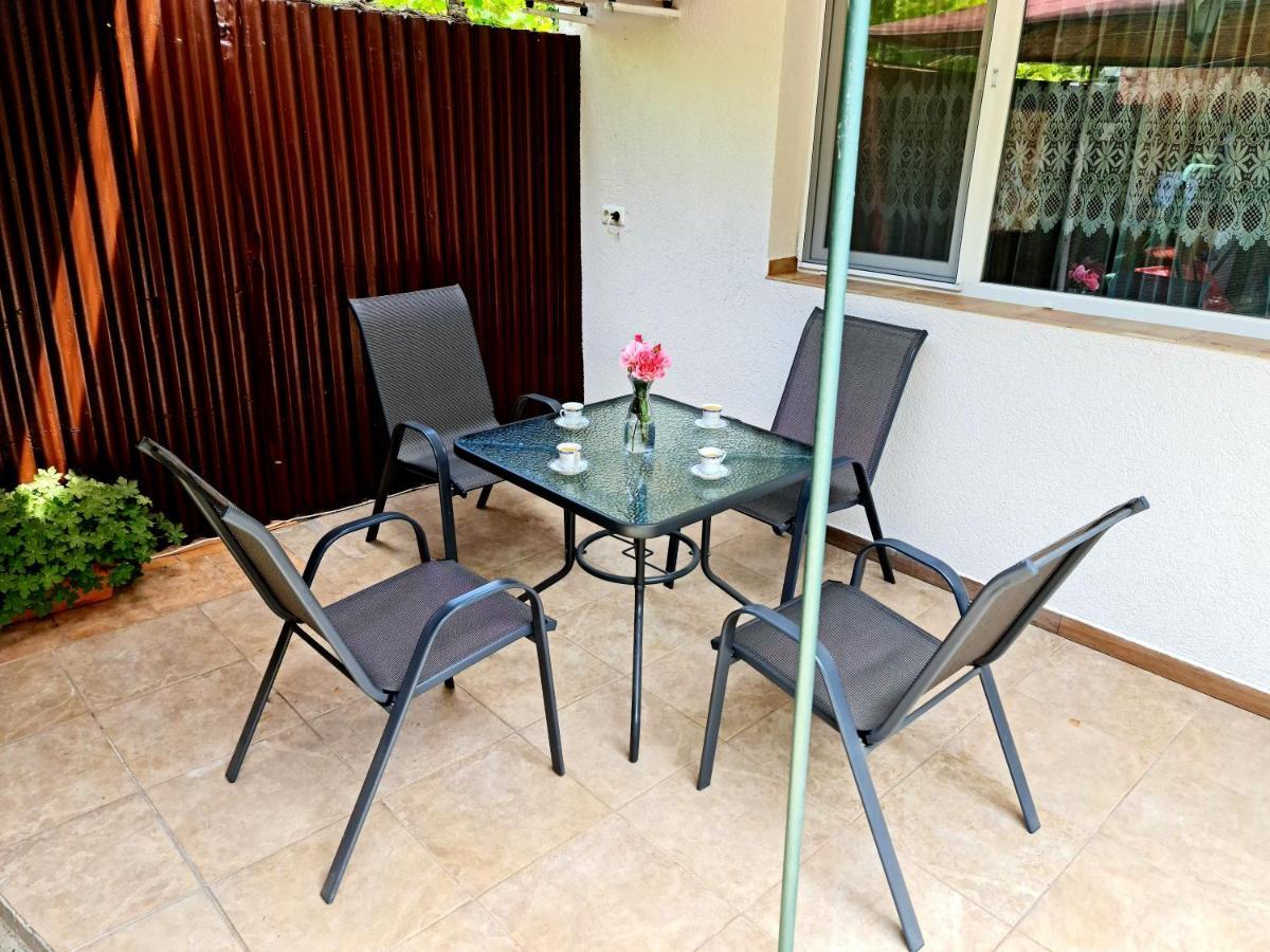 Fema Guest House Balchik Luaran gambar