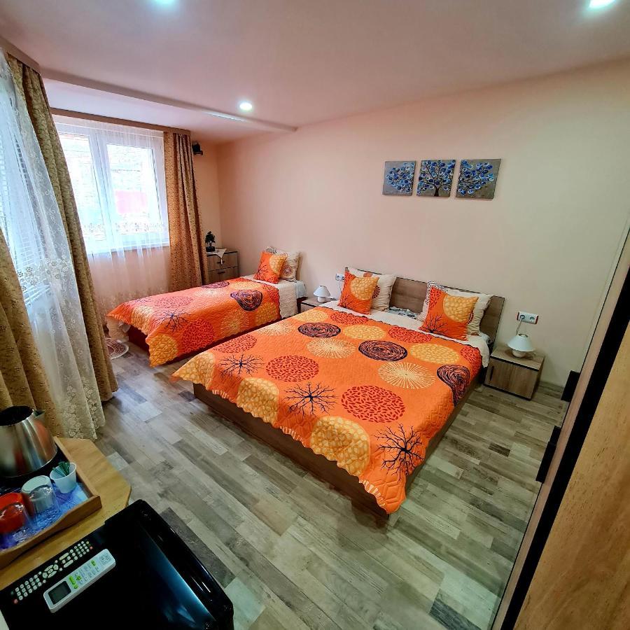 Fema Guest House Balchik Luaran gambar
