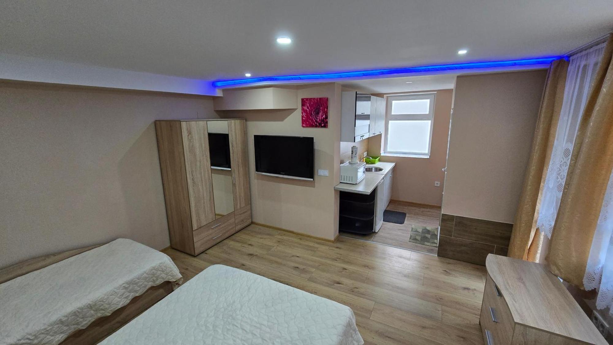 Fema Guest House Balchik Bilik gambar